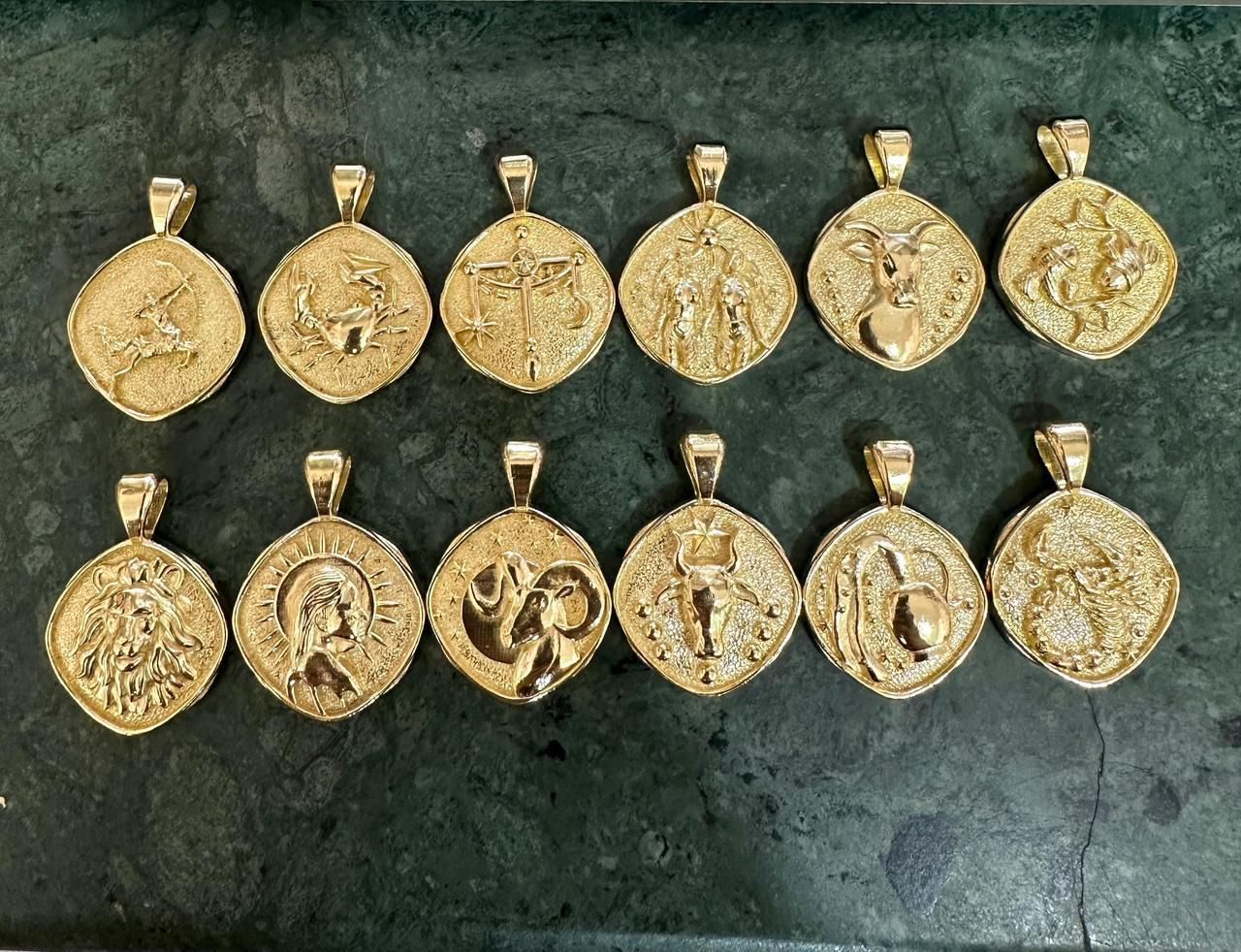 Gold-Plated YOUR Zodiac Necklace - Stylish Astrology Pendant